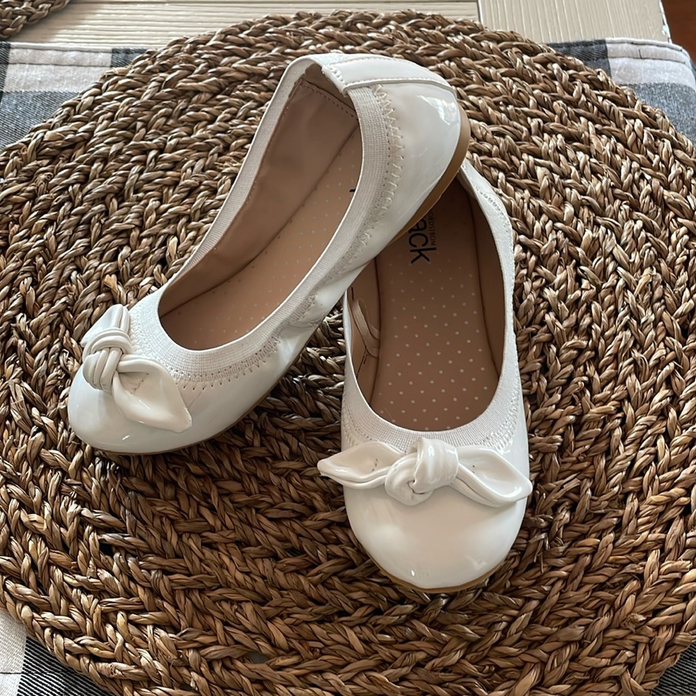 White Patent Leather Foldable Ballet Flats